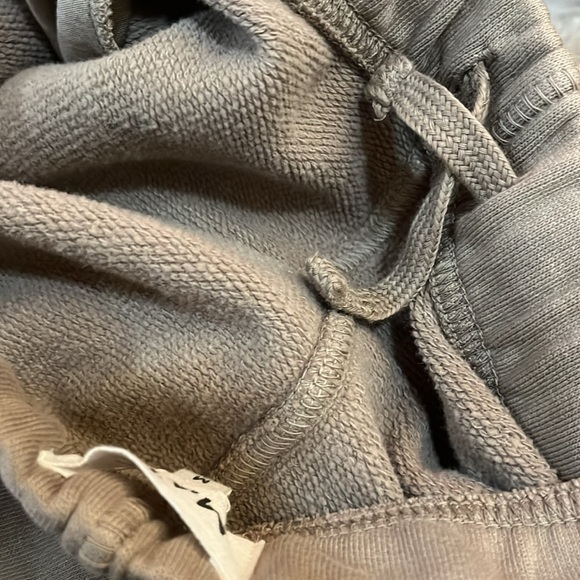 NEW MATE The Label M 100% Organic Cotton Light Brown/Tan Fleece Relaxed Sweat - Picture 12 of 15